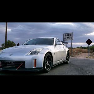 Meet your Posher, Adrian